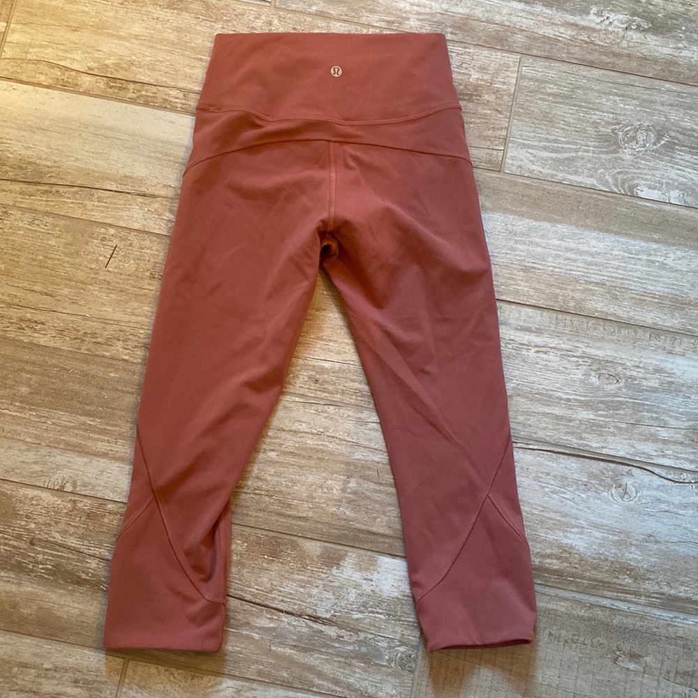 Lululemon cropped high rise leggings